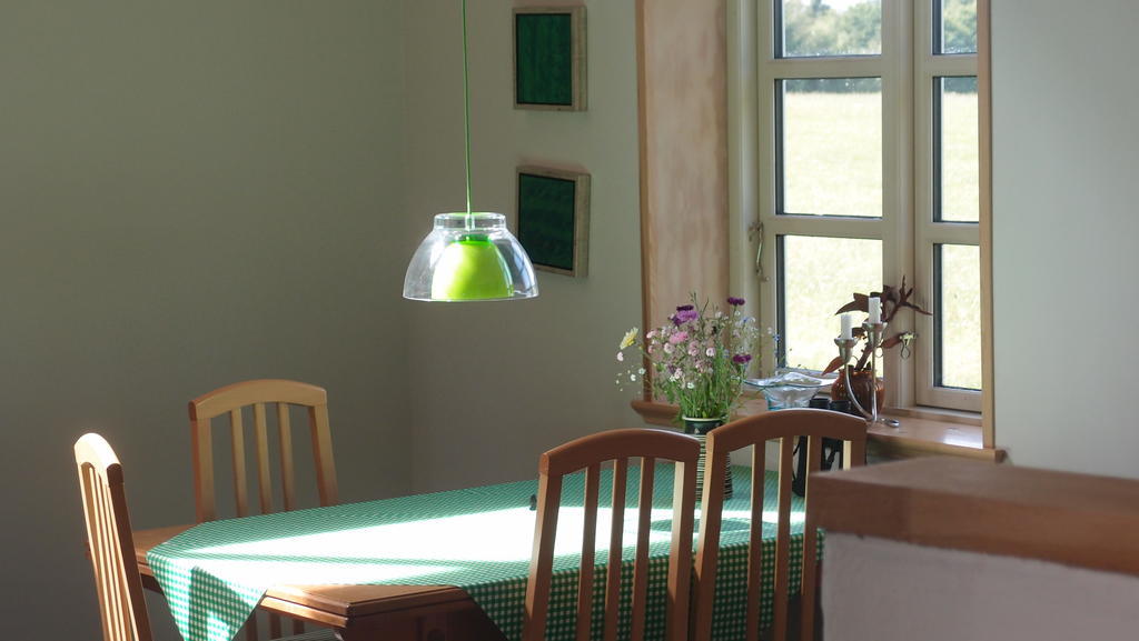 Bjaeldskovgaard Holiday House Funder Kirkeby Номер фото